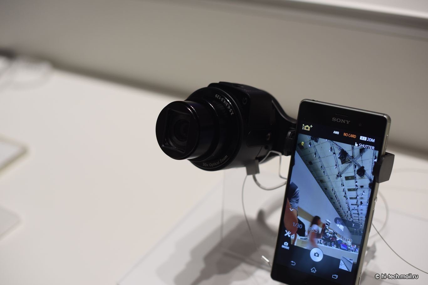 Sony на IFA 2014: камеры-объективы ILCE-QX1 и DSC-QX30, экшн-камера Action  Cam mini - Hi-Tech Mail.ru