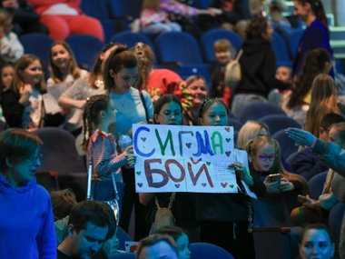 Фанаты Марии Янковской и Светланы Чертищевой Фанаты Марии Янковской и Светланы Чертищевой
