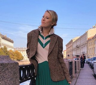 Модный приговор: 6 самых стильных российских звездных мам