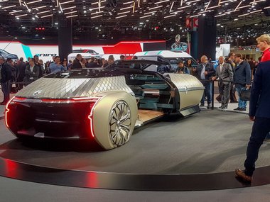 slide image for gallery: 23787 | Renault EZ-Ultimo