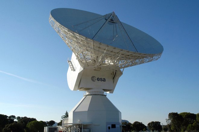 35-метровая антенна для изучения дальнего космоса DSA-2 в Себреросе, Испания 35-метровая антенна для изучения дальнего космоса DSA-2 в Себреросе, Испания