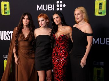 Деми Мур, Скаут, Таллула и Румер Уиллис Деми Мур, Скаут, Таллула и Румер Уиллис