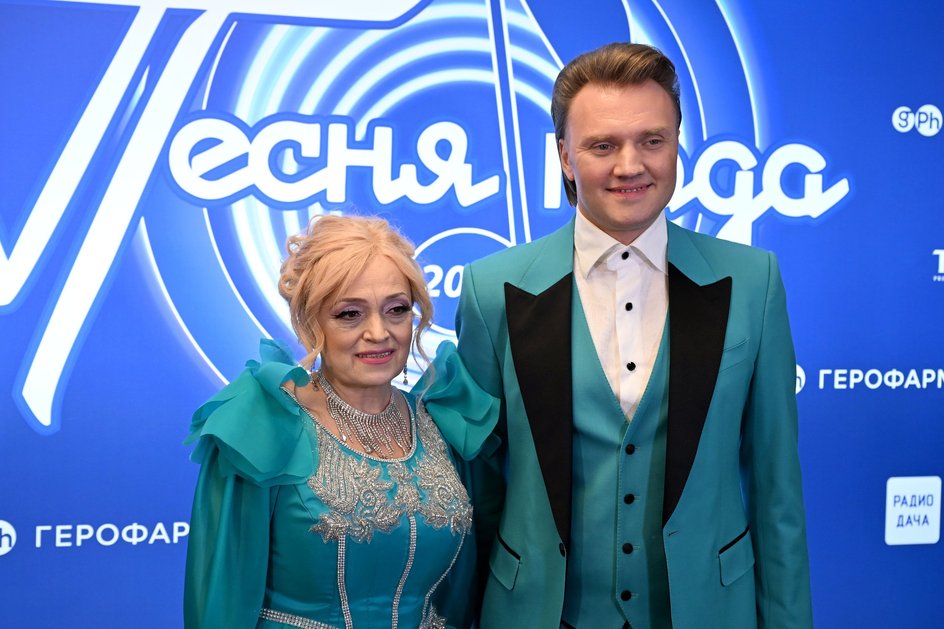 Надежда Кадышева с сыном Григорием Костюком Надежда Кадышева с сыном Григорием Костюком