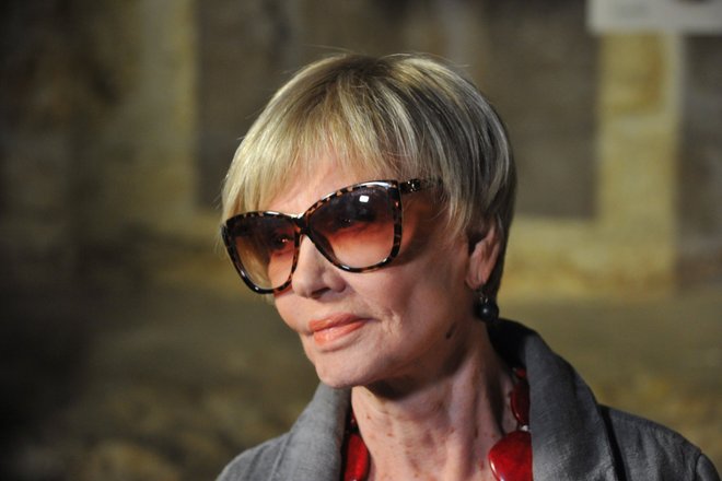 Вера Алентова Вера Алентова