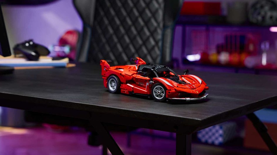Новая модель Ferrari в Lego Новая модель Ferrari в Lego