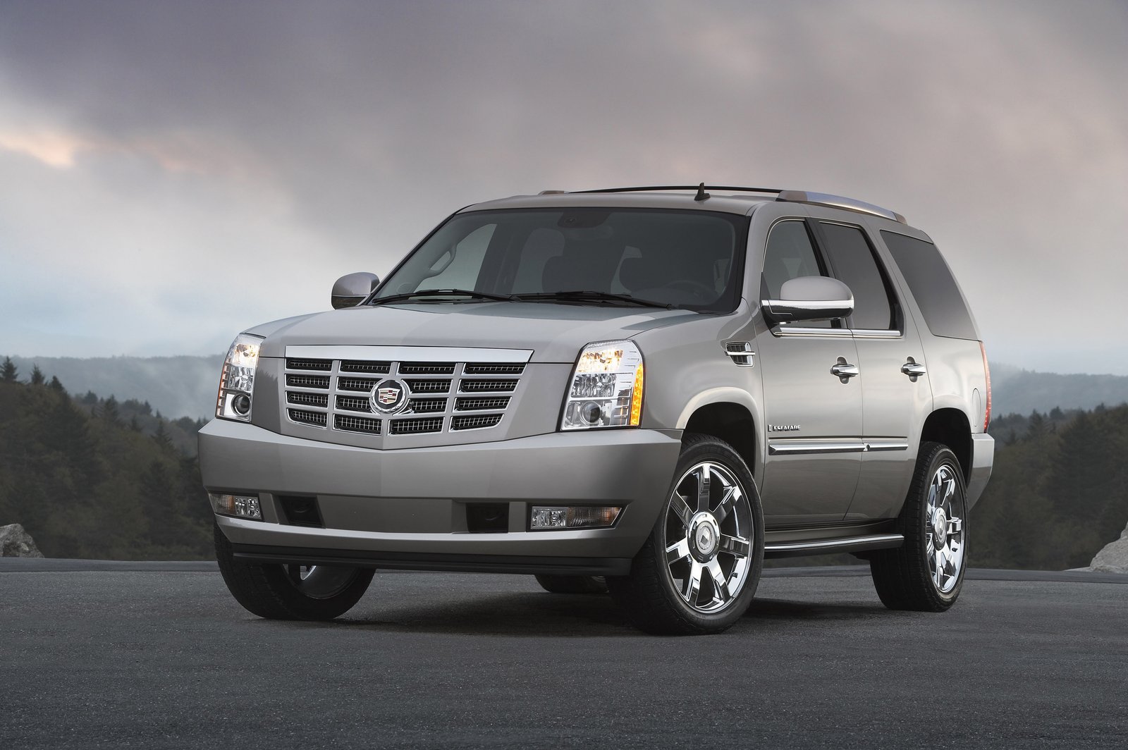 Стоит ли брать Cadillac Escalade на вторичном рынке?