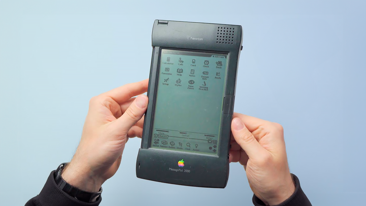 История Apple Newton: как Стив Джобс избавился от позорного компьютера -  Hi-Tech Mail.ru