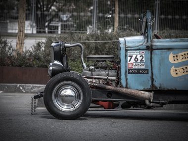 slide image for gallery: 26134 | Hot Rod 02