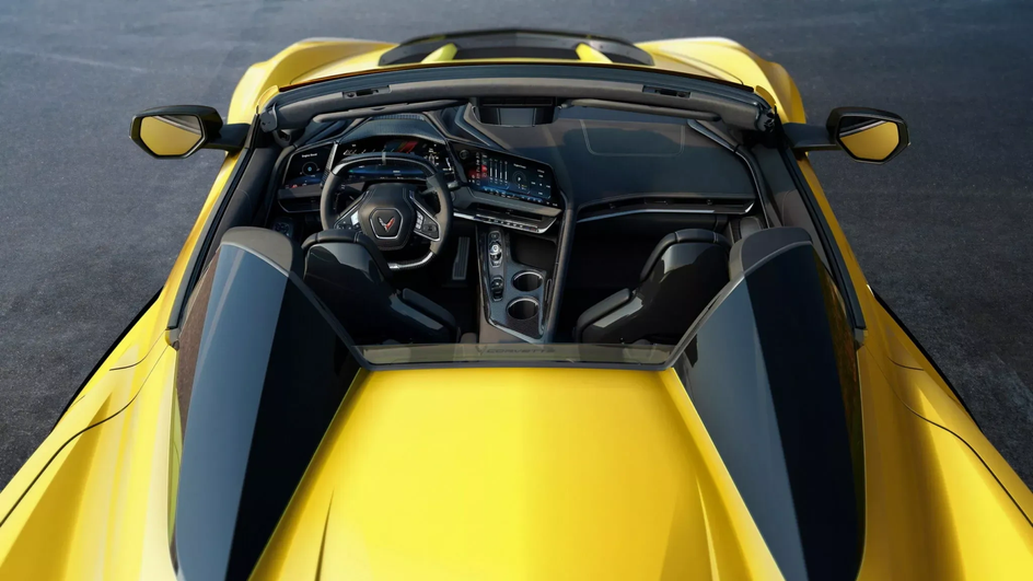 Интерьер обновленного Chevrolet Corvette Интерьер обновленного Chevrolet Corvette