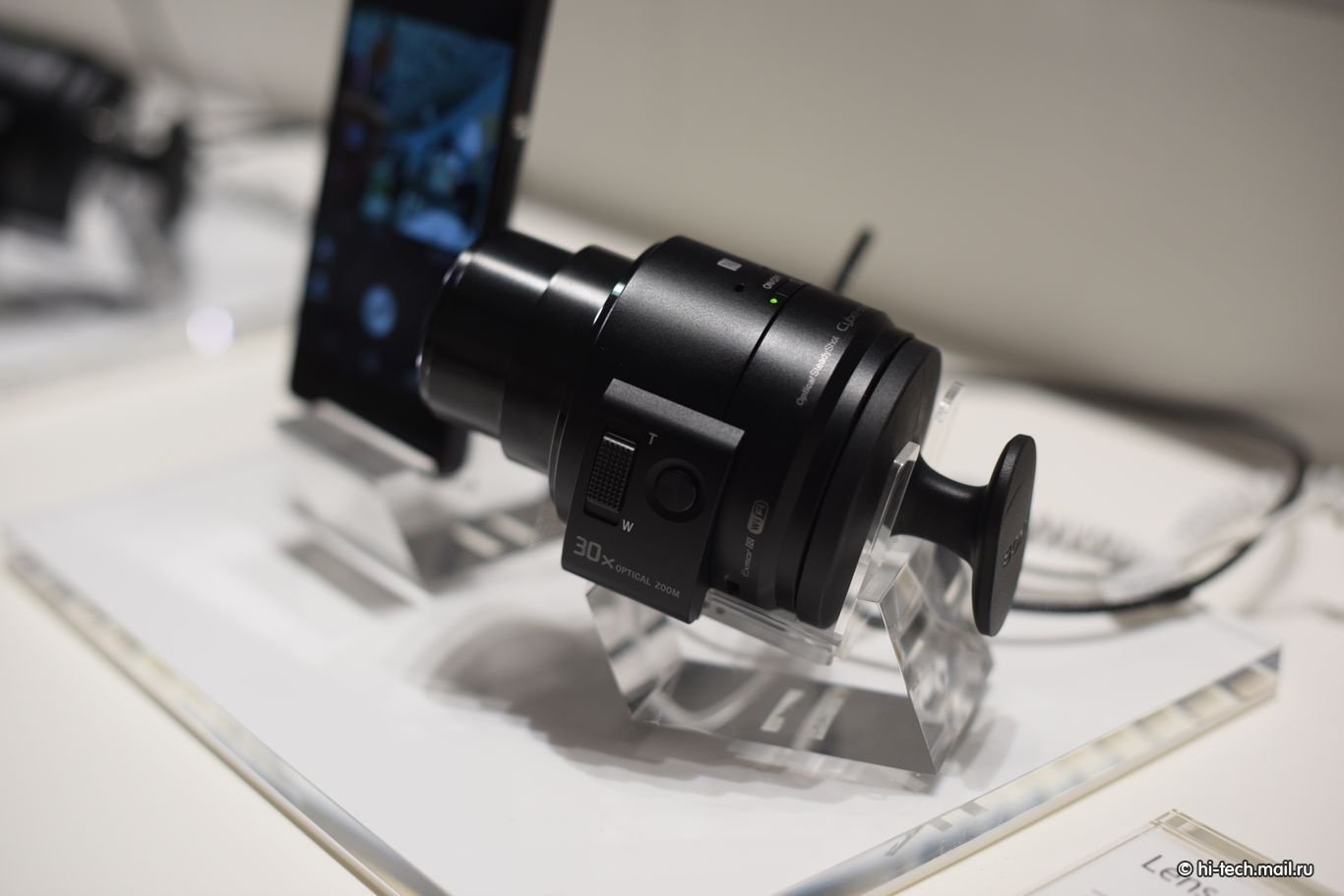 Sony на IFA 2014: камеры-объективы ILCE-QX1 и DSC-QX30, экшн-камера Action  Cam mini - Hi-Tech Mail.ru