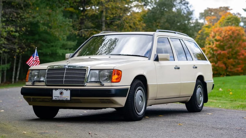 Mercedes-Benz 300TE 1989 года