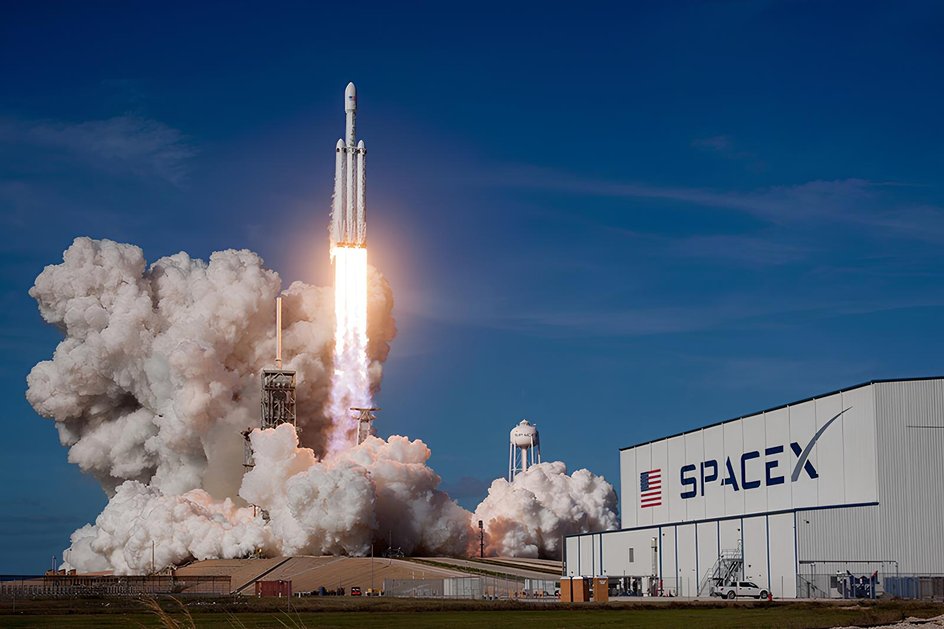 Запуск ракеты SpaceX Запуск ракеты SpaceX