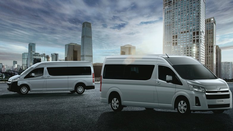 slide image for gallery: 24132 | Toyota Hiace