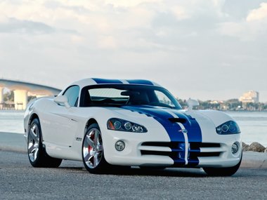 slide image for gallery: 26439 | Dodge Viper