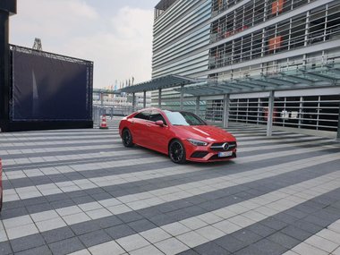 slide image for gallery: 24297 | Mercedes-Benz CLA Coupe