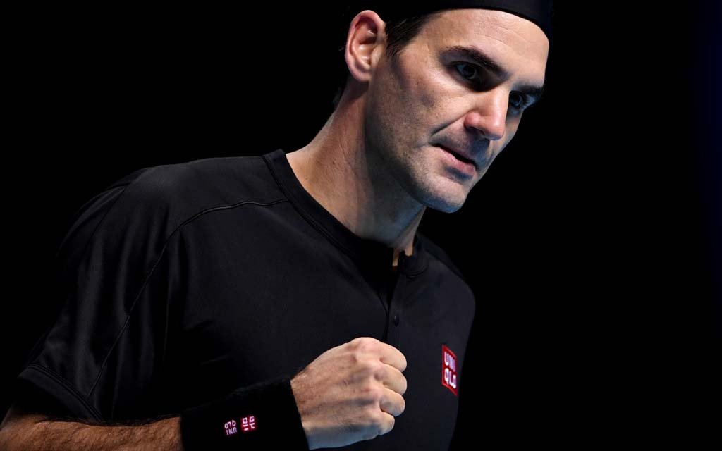 Федерер проиграл 75-й ракетке мира на теннисном турнире в Швейцарии