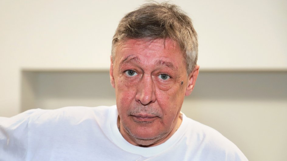 Михаил Ефремов Михаил Ефремов