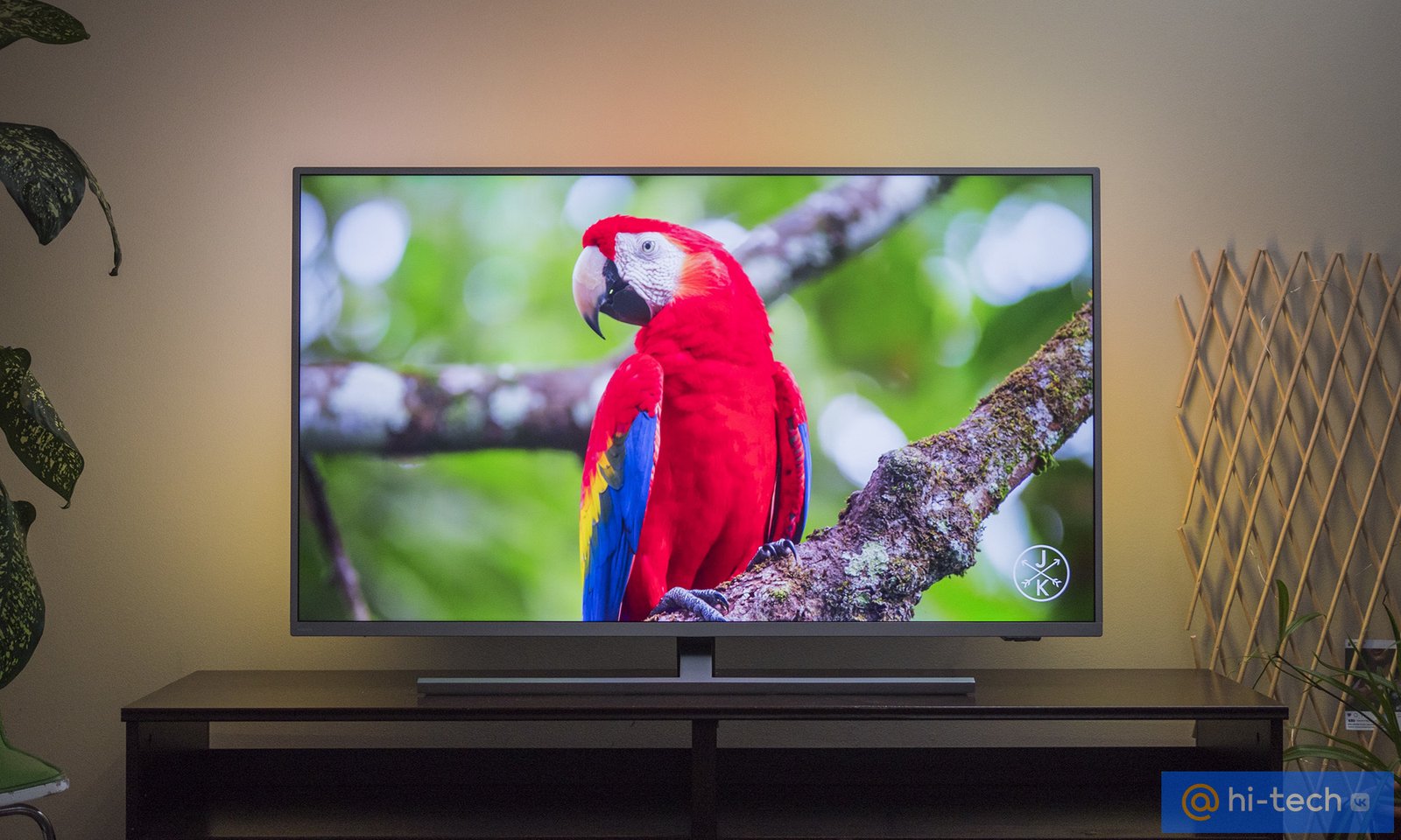 Обзор 4K-телевизора Philips — недорогой 4K-телевизор с HDR и подсветкой  Ambilight - Hi-Tech Mail.ru