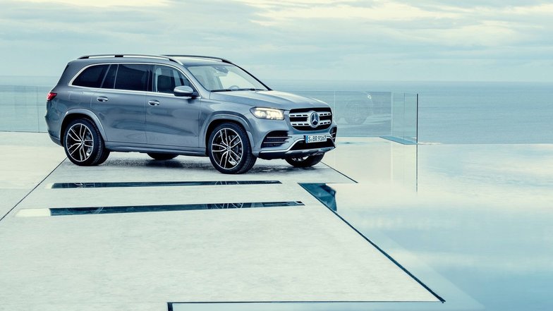 slide image for gallery: 24393 | Mercedes-Benz GLS