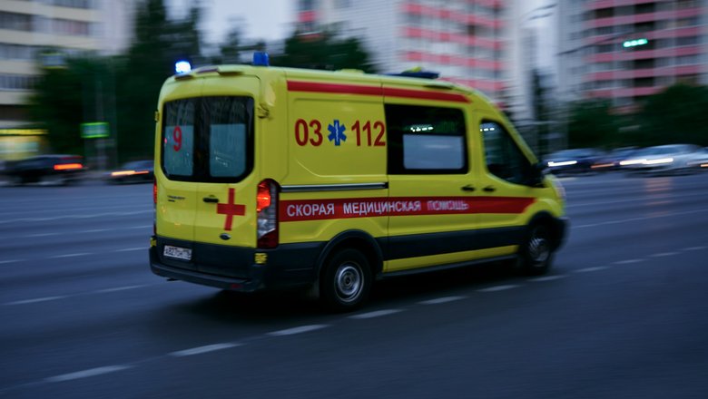 Автомобиль скорой мопощи. Автомобиль скорой мопощи.