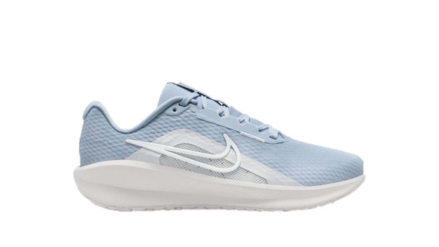 Летние женские кроссовки фирмы Nike модель Downshifter 13