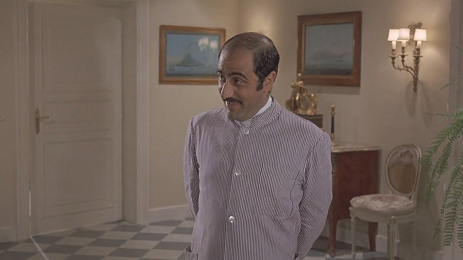 Джанфранко Барра в фильме «Аванти!» (1972) Джанфранко Барра в фильме «Аванти!» (1972)