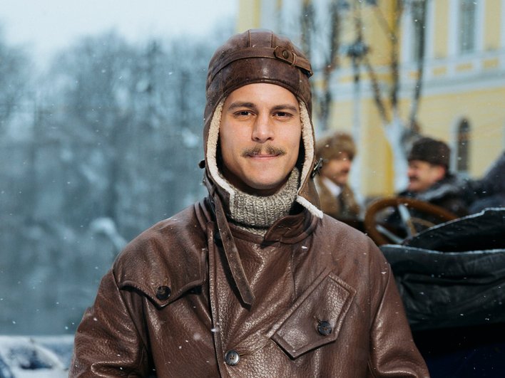 Иван Янковский на съемках фильма «Битва моторов» Иван Янковский на съемках фильма «Битва моторов»