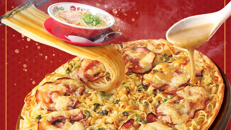 Так выглядит Kotteri-fuu Ramen Pizza. Фото: Pizza Hut 