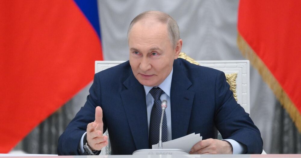 Путин направил приветствие участникам конкурса дизайна «На крыльях»