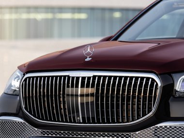 slide image for gallery: 25339 | Mercedes-Maybach