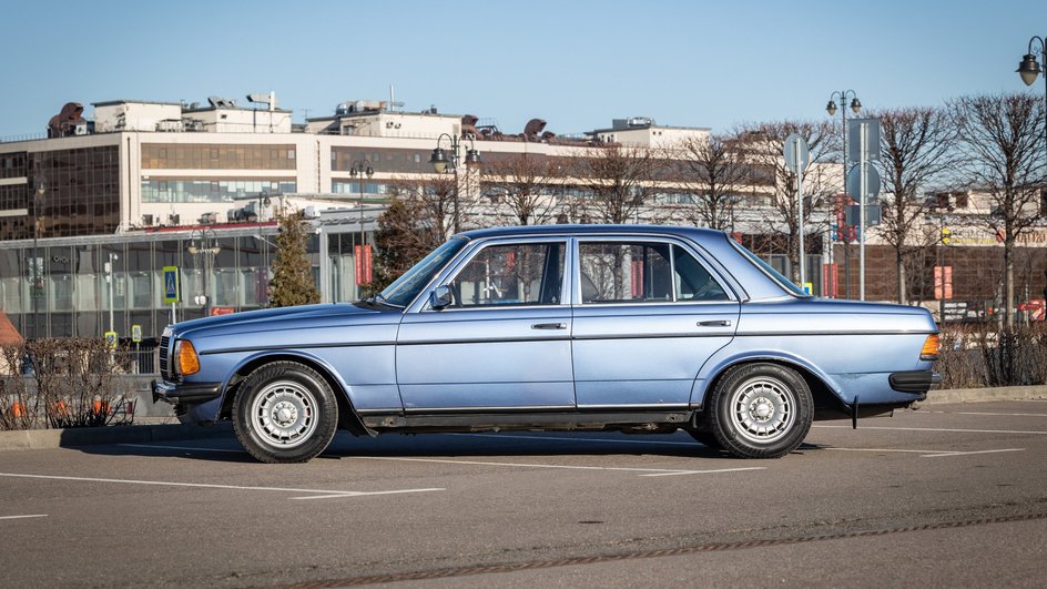 Mercedes-Benz W123: немецкий олдскул Mercedes-Benz W123: немецкий олдскул
