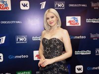 Content image for: 519105 | 46-летняя Натали и другие самые красивые блондинки российской сцены