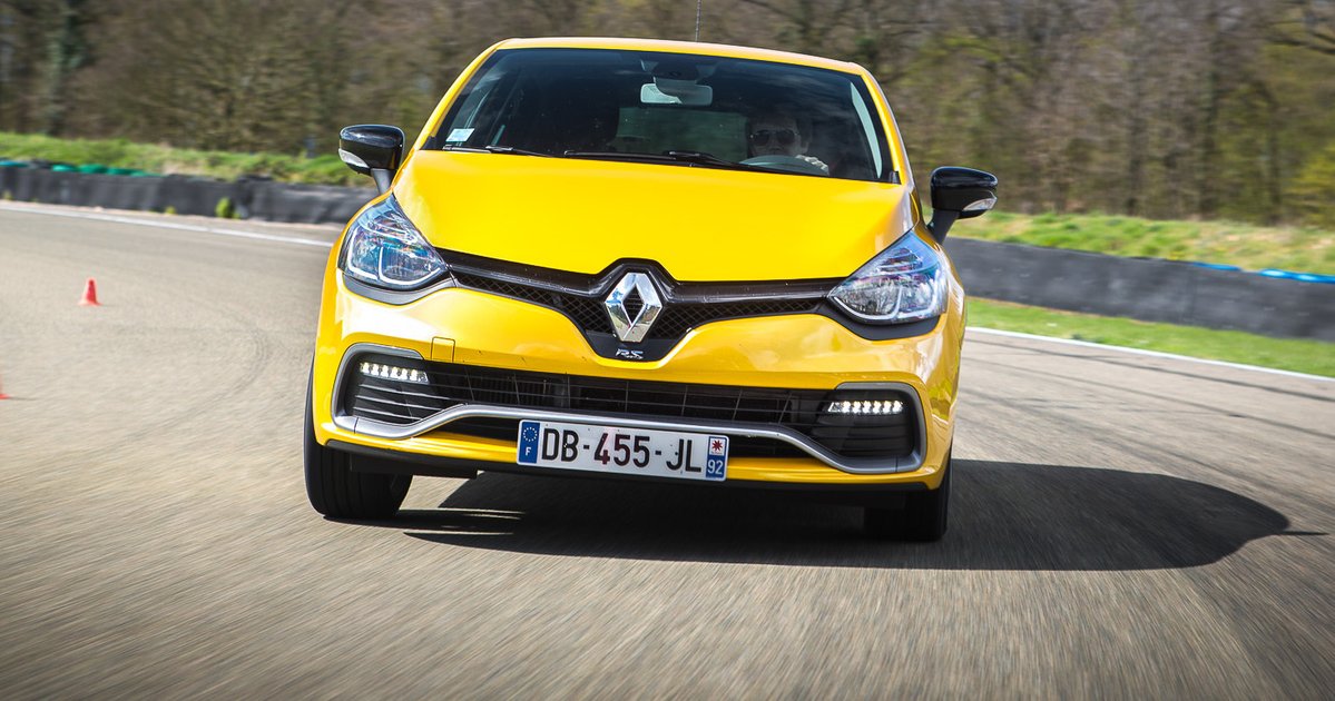 Renault Clio r s 200