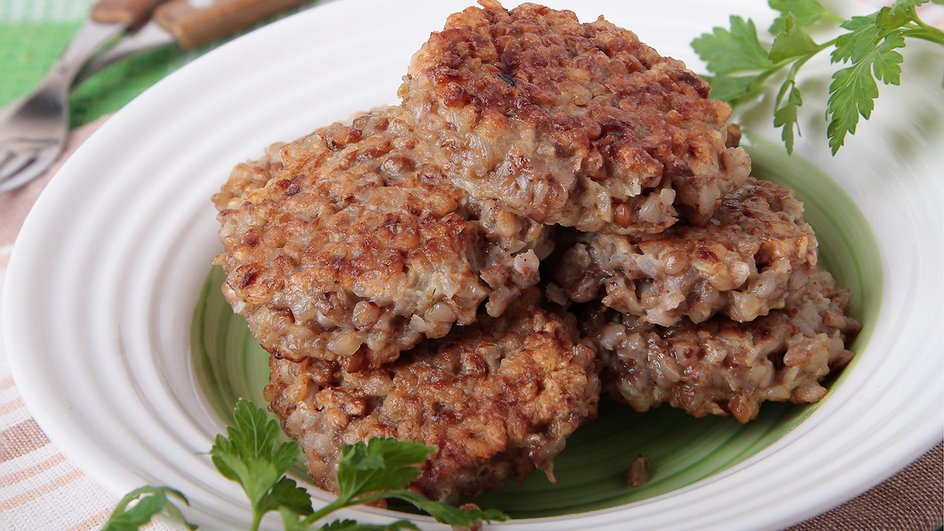 5 вкусных рецептов с гречкой от шеф-повара