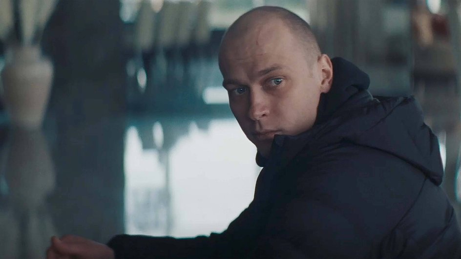 Юра Борисов в фильме «Анора» Юра Борисов в фильме «Анора»