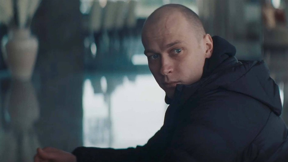 Юра Борисов в фильме «Анора» Юра Борисов в фильме «Анора»