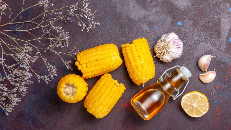 Кукурузное и соевое масло - основные источники линолевой кислоты Кукурузное и соевое масло - основные источники линолевой кислоты