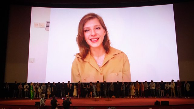 Обращение Лизы Арзамасовой к гостям премьеры фильма «Легенды Орленка» Обращение Лизы Арзамасовой к гостям премьеры фильма «Легенды Орленка»