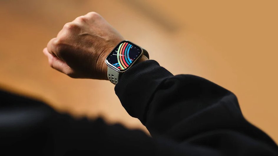 Amazfit Bip 6 на руке Amazfit Bip 6 на руке