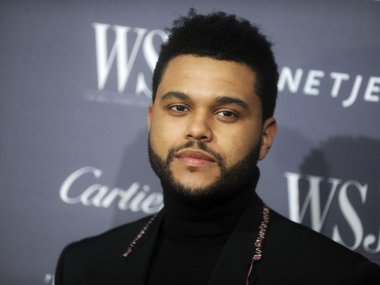 Певец The Weeknd обвинил премию «Грэмми» в коррупции Певец The Weeknd обвинил премию «Грэмми» в коррупции