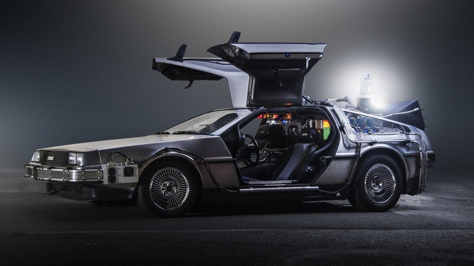 DeLorean DMC-12