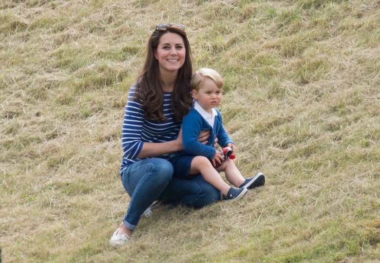 Кейт с сыном Джорджем