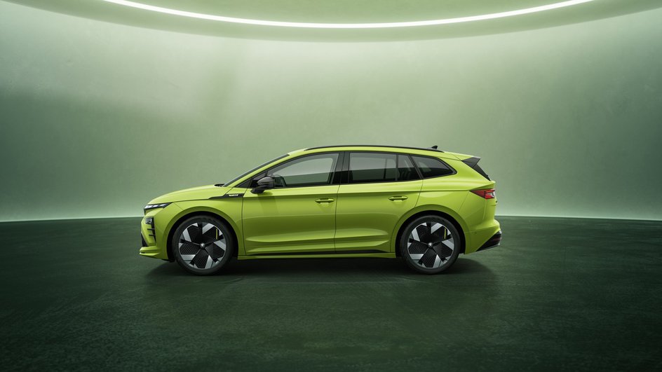 Обновленная Skoda Enyaq RS Обновленная Skoda Enyaq RS