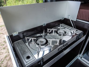 slide image for gallery: 28454 | Peugeot Traveller