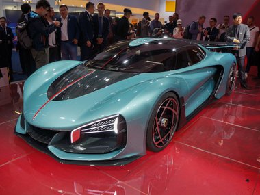 slide image for gallery: 26268 | Hongqi