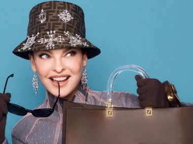 Линда Евангелиста в кампэйне Fendi
