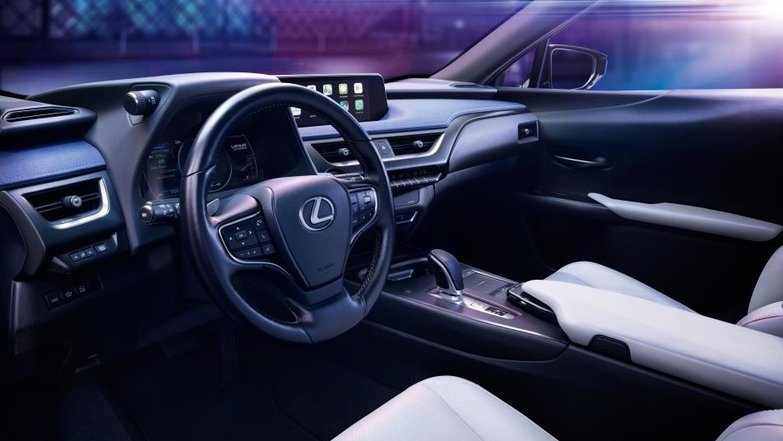 slide image for gallery: 25350 | Lexus