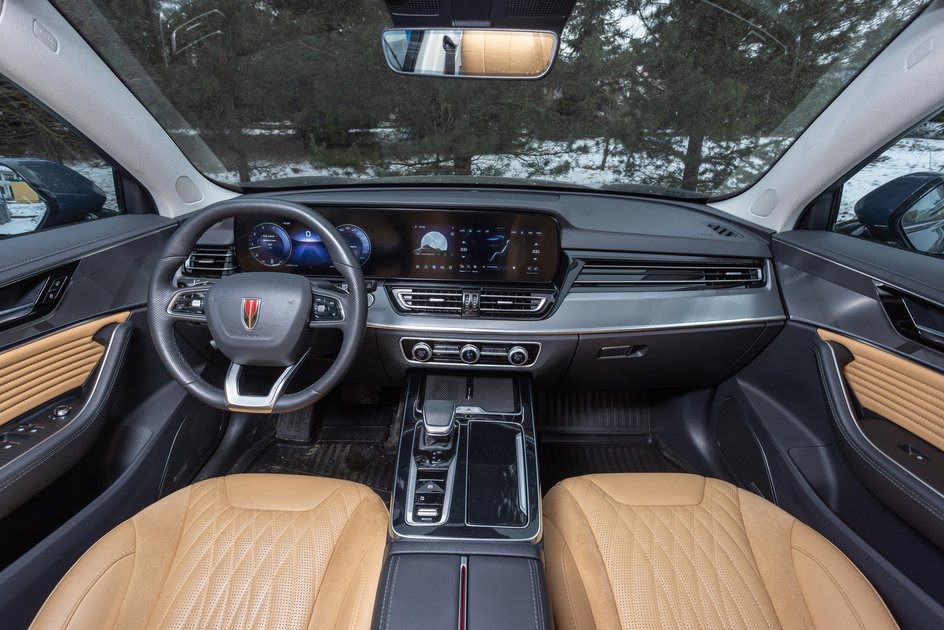 Тест-драйв Hongqi HS5 Тест-драйв Hongqi HS5