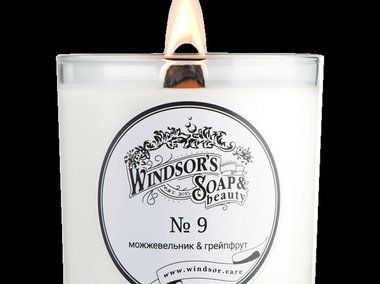 Slide image for gallery: 9459 | Ароматическая свеча Windsor's Soap & Beauty.
Мы уверены, что вкусный запах, как говорится, и кошке приятен, так что сделай так, чтобы в любимом месте твоего мужчины пахло именно так.