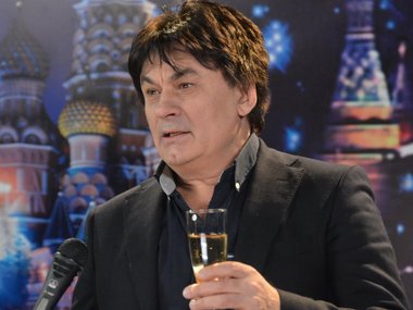 Slide image for gallery: 8446 | Александр Серов. Источник: legion-media.ru